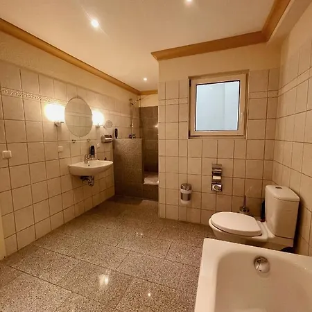 Josephine Apartment