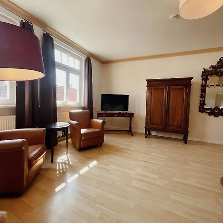 Josephine Apartment